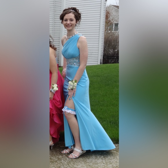 Light blue one shoulder prom dress ball gown evening, wedding floor length dress - Picture 4 of 7